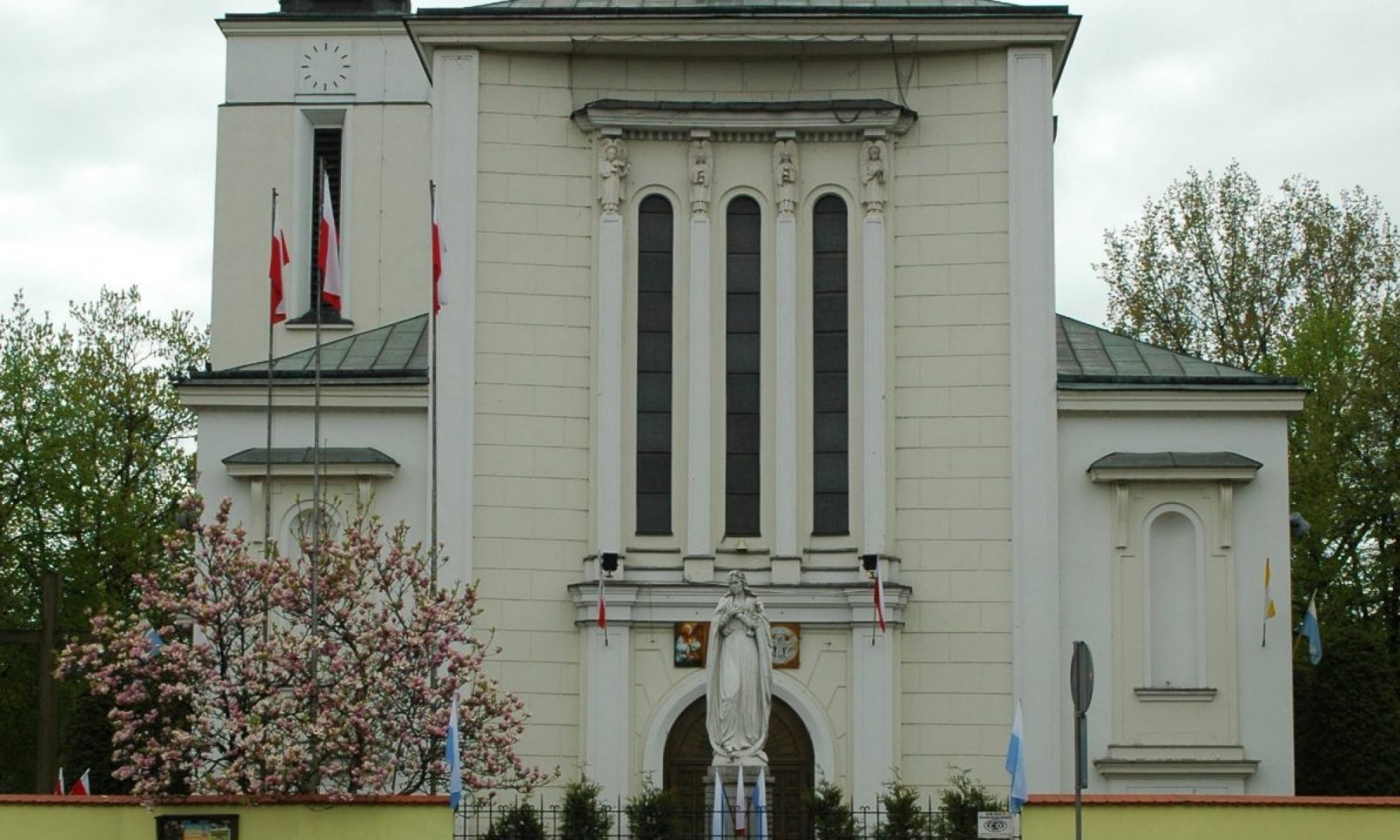 Kancelaria Parafia Pw Matki Bożej Królowej Polski W Jabłonnie